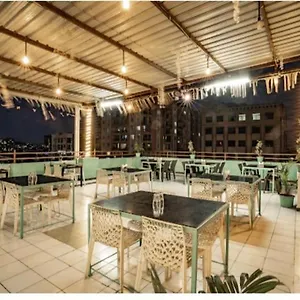 Naman Hotel